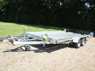 Humbauer autotrailer til salg.