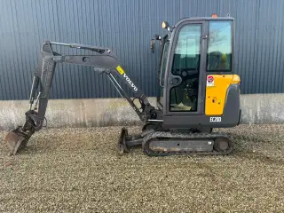 Volvo EC20D minigraver med Tiltman 