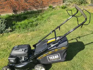 Texas Razor selvkørende Plæneklipper