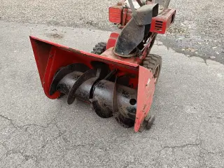 Grillo G107 D  fræser med kost