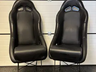 2 styks bilsæder på ben