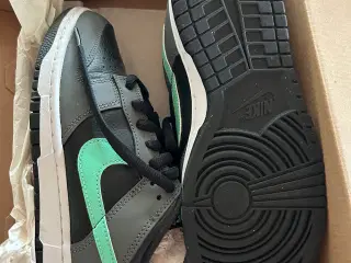 Sneakers købesko
