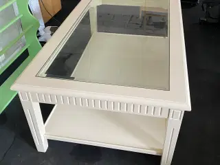 Sofabord hvidt med glasplade
