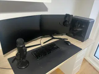Komplet gaming PC setup med alt