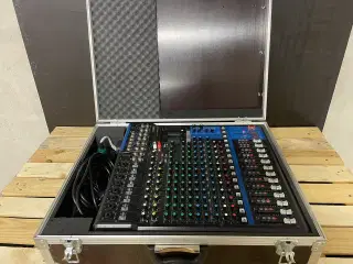 Yamaha mg16xu i Thon Mixer Case