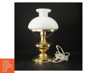 Bordlampe i messing fra IKEA (str. 35 cm)