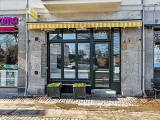 53 m² hyggeligt café centralt i Hellerup