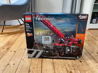 Uåbnet - 42082 LEGO Technic Rough Terrain Crane