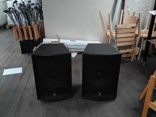 Sæt Soundking Columna 200W FQ012A PA højtalere 