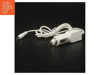Biloplader med USB-port