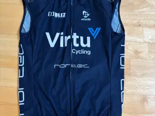 Cykel vindvest fra Virtu Cycling