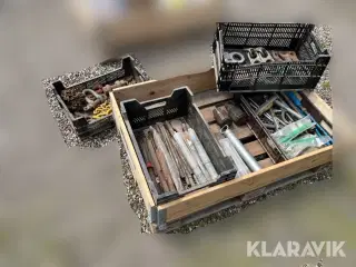 Blandet lot - værkstedstilbehør og andet udstyr