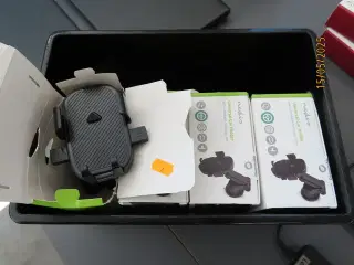 4 stk. smartphoneholdere til bil