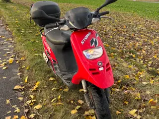 Gilera Storm 2T. 45 km/t