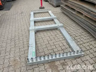 Stativ til byggepladsHegn