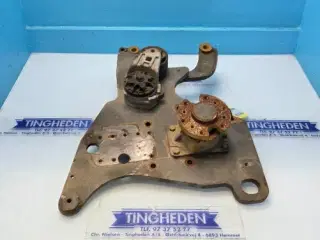 John Deere  6068   Support   2019763