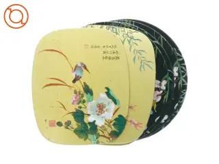 Dekorative asiatiske bordskånere (str. Ø 20 cm)