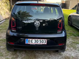 VW Up 