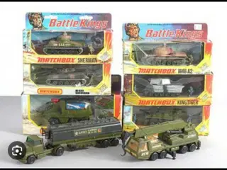 Legetøjsbiler militær metal købes