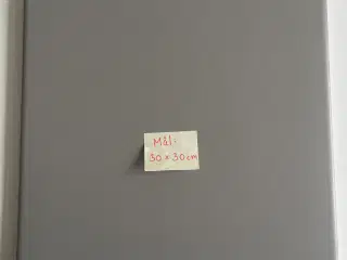 69 grå Mällsten gulvfliser + underlag
