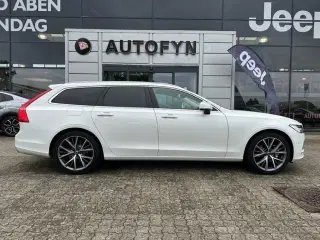 Volvo V90 2,0 T5 254 Momentum aut.