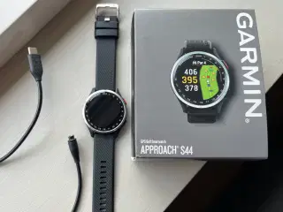 Garmin approach S44