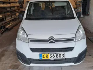 Berlingo van, lav kilometertal, momsfri