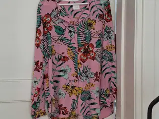 Skjortebluse str.  M