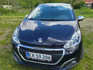 Peugeot 208 1,6 BlueHDi 100 Desire Sky