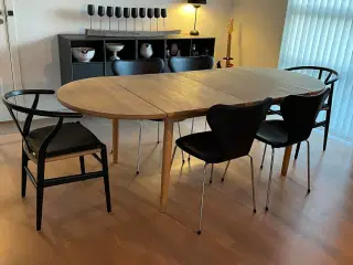 Spisebord