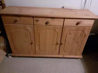 fyrretræsskab