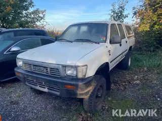 Personbil Toyota Hilux