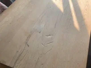 Spisebord egetræ