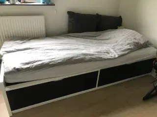 Ikea seng