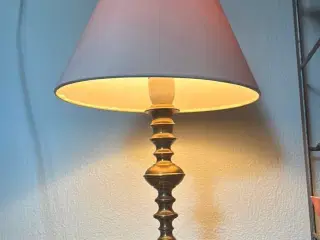 Bordlampe i massiv messing 