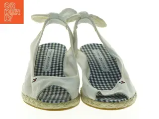 Tommy Hilfiger kilehælsandaler fra Tommy Hilfiger (str. 36)