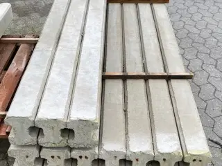 Hegnsstolper 10x12 cm i beton