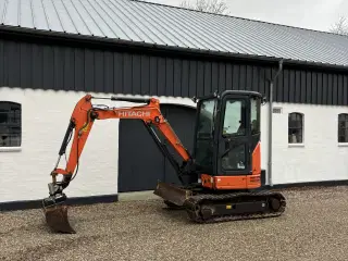 Hitachi zx26u årgang 2016