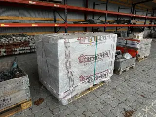 160,56 kvm. gulv SWISS SOLID CHROME D3033 CN