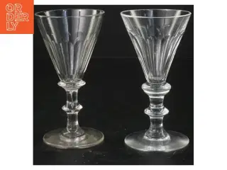 Set af vinglas (str. 13x7 cm)