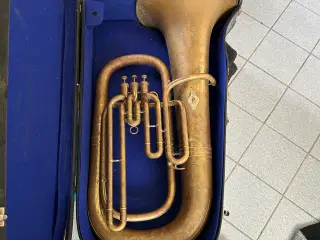 Tuba