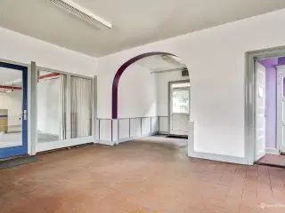 Kontor/foreningslokaler til leje på Give station