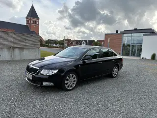 Skoda Superb 1,6 TDI Greenline 2012 