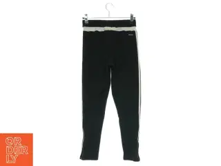 Træningsbukser fra Adidas (str. 9-10 år)