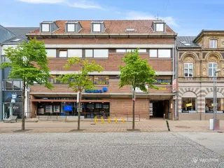 Nyistandsat kontorlejemål på 203 m²