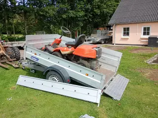 Vippelad Trailer