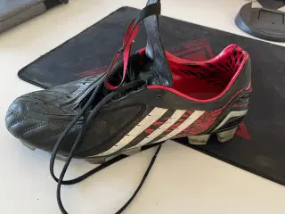 Adidas predator CL powerswerve