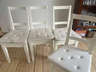 4 spisebordsstole 