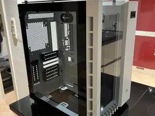 Corsair Crystal Series 680x RGB