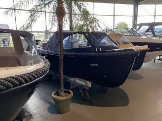 Corsiva 500 Tender - 25 HK Yamaha/Udstyr